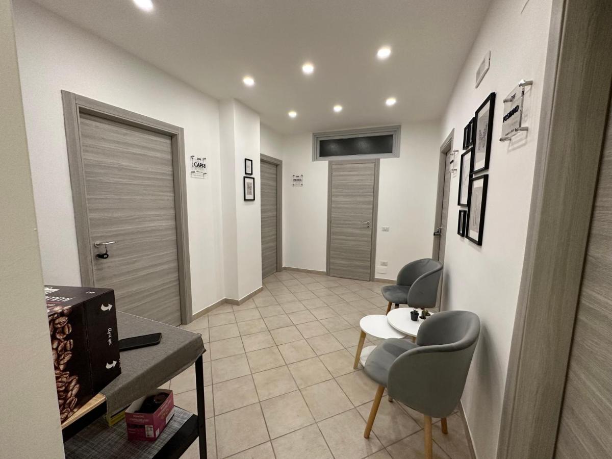 B&B Off Rooms And Relax Napoli Eksteriør bilde